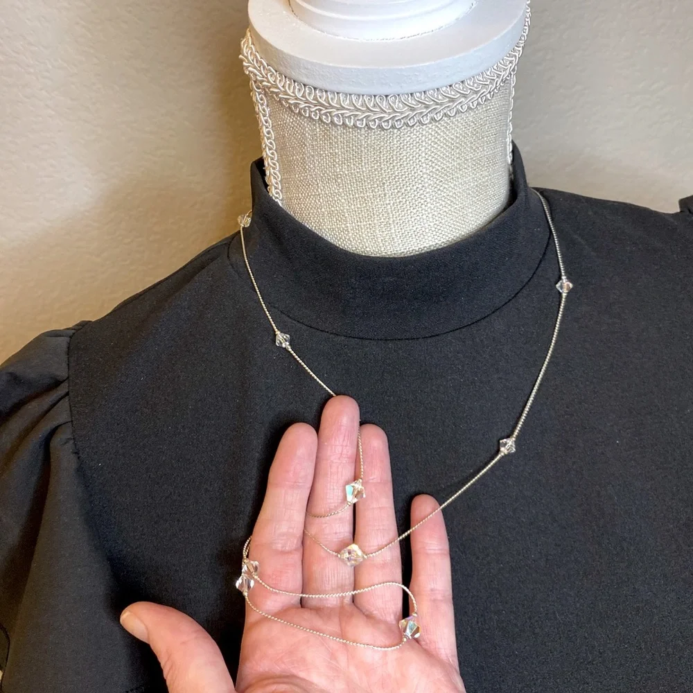 Vintage Crystal Rhinestone Boho Style Silver Toned Necklace - Picture 1 of 2